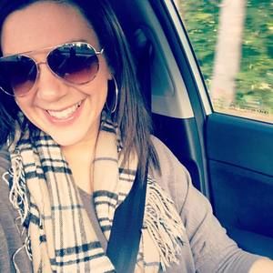 Meet your Posher, Jeanine